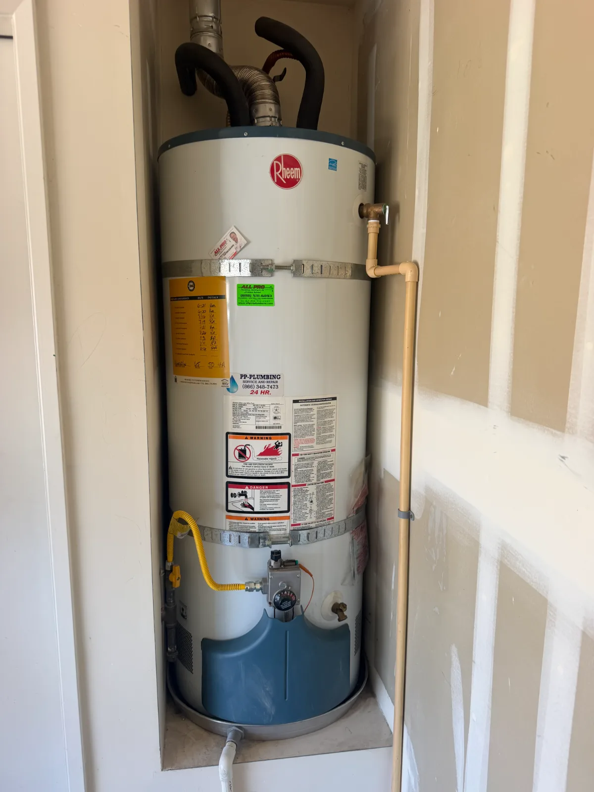 16-year-old Rheem replaced with a new A.O. Smith in Ontario